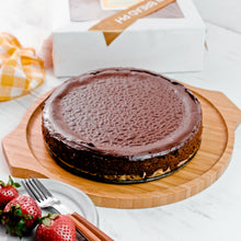 Low Carb Premium Dark Chocolate Cheesecake (keto, sugar-free, gluten-free)